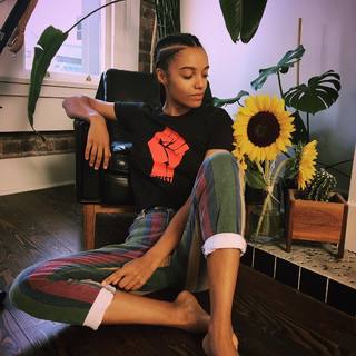 Maisie Richardson-Sellers feet photo 19