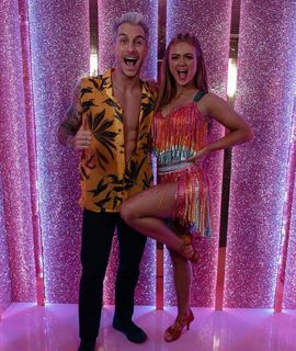 Maisie Smith feet photo thumbnail