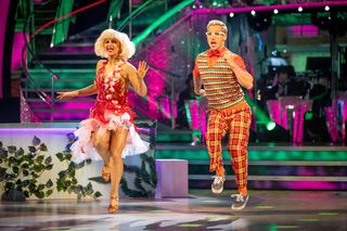 Maisie Smith feet photo thumbnail