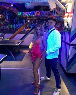 Maisie Smith feet photo thumbnail