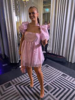 Maisie Smith feet photo thumbnail