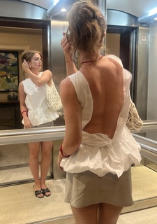 Maisie Smith feet photo thumbnail