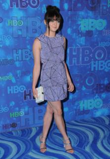 Maisie Williams feet photo thumbnail