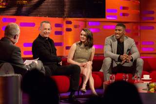Maisie Williams feet photo thumbnail