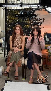 Maisie Williams feet photo 9
