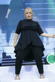 Maite Kelly feet photo 11
