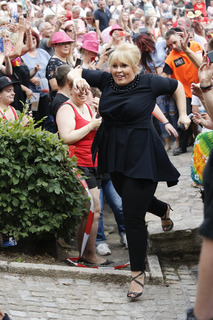 Maite Kelly feet photo 10