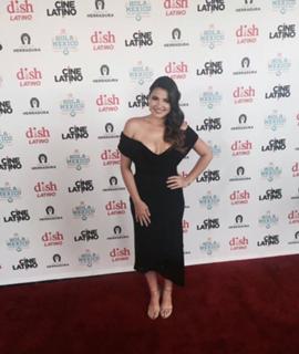 Maite Perroni feet photo thumbnail
