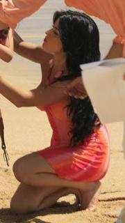 Maite Perroni feet photo thumbnail