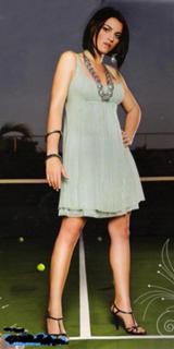 Maite Perroni feet photo thumbnail