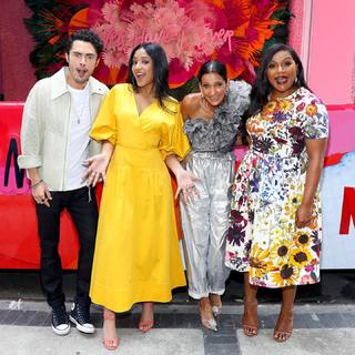 Maitreyi Ramakrishnan feet photo thumbnail