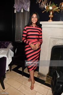 Maitreyi Ramakrishnan feet photo thumbnail