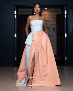 Maitreyi Ramakrishnan feet photo thumbnail