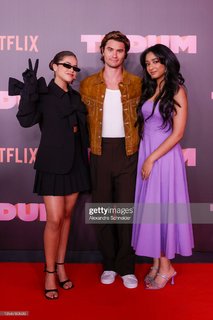 Maitreyi Ramakrishnan feet photo thumbnail