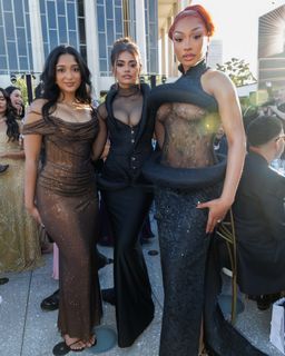 Maitreyi Ramakrishnan feet photo thumbnail