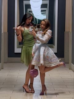 Maitreyi Ramakrishnan feet photo thumbnail