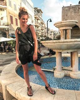 Maja Bohosiewicz feet photo 3