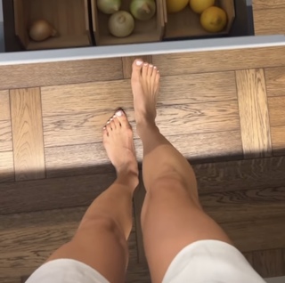 Maja Bohosiewicz feet photo 12