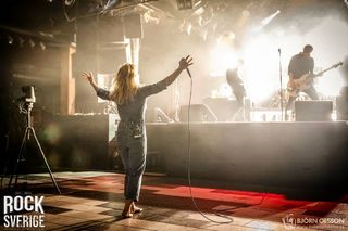 Maja Ivarsson feet photo 4