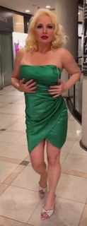 Maja Nikolic feet photo 3