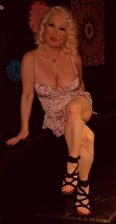 Maja Nikolic feet photo 8