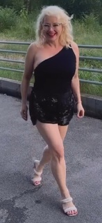 Maja Nikolic feet photo 8