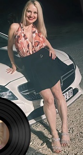 Maja Nikolic feet photo 13