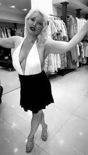 Maja Nikolic feet photo 5