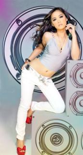 Maja Salvador feet photo 10