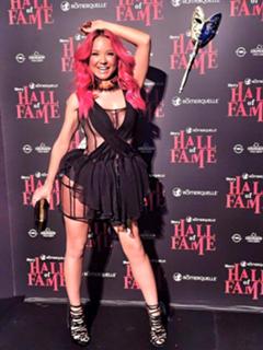 Maja Suput feet photo thumbnail