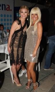 Maja Suput feet photo thumbnail