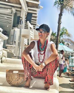 Maja Suput feet photo thumbnail