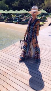 Maja Suput feet photo thumbnail