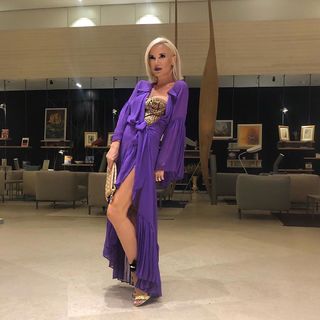 Maja Suput feet photo thumbnail