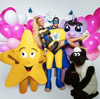 Maja Suput feet photo thumbnail