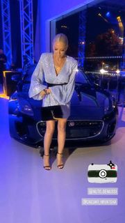 Maja Suput feet photo thumbnail