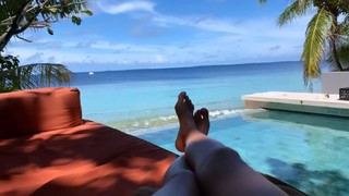 Maja Suput feet photo thumbnail