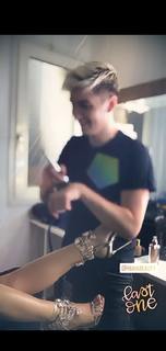 Maja Suput feet photo thumbnail