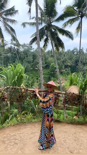 Maja Suput feet photo thumbnail