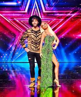 Maja Suput feet photo thumbnail