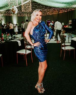 Maja Suput feet photo thumbnail