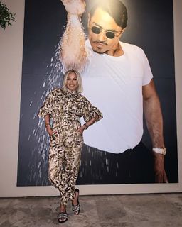 Maja Suput feet photo thumbnail