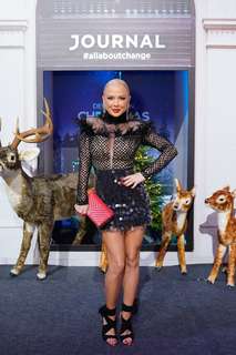 Maja Suput feet photo thumbnail