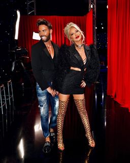 Maja Suput feet photo thumbnail