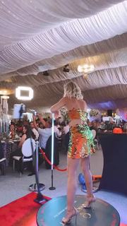 Maja Suput feet photo thumbnail