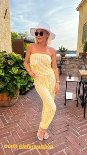 Maja Suput feet photo thumbnail