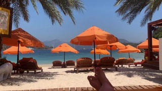 Maja Suput feet photo thumbnail