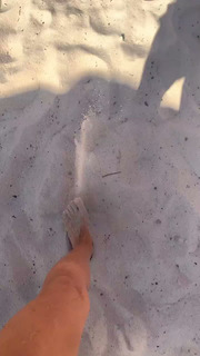 Maja Suput feet photo thumbnail