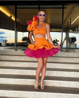 Maja Suput feet photo thumbnail