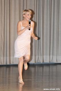 Maja Šuput feet photo 1